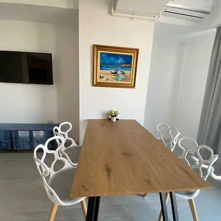 Maritimo Апартаменты