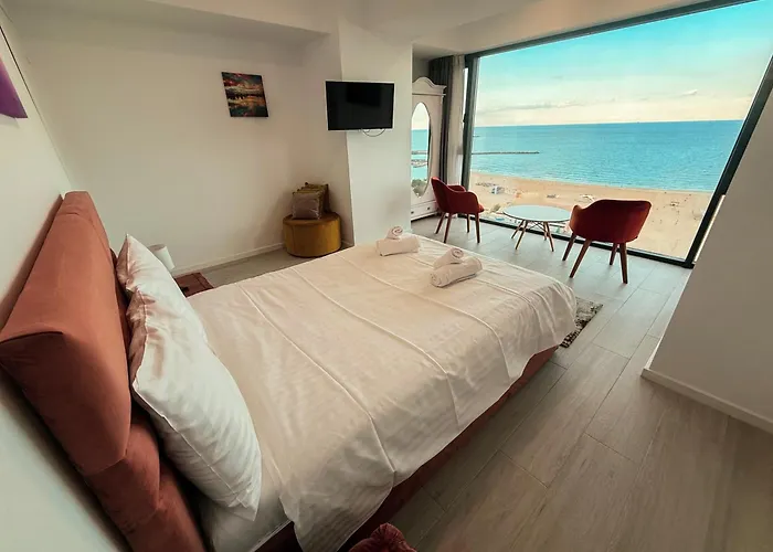 Maritimo Luxury Appartamento 4*