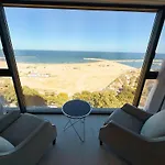 Maritimo Apartment Constanţa