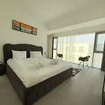 Maritimo Apartment