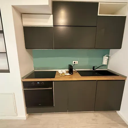 Maritimo Apartment Constanta