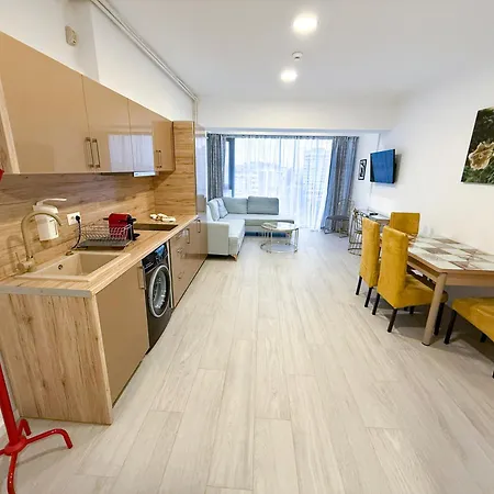 Apartment Maritimo 4*